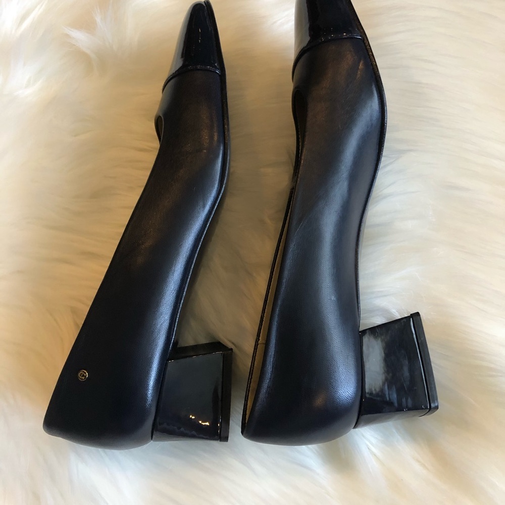 Etienne Aigner Siena Flat Black Leather Pumps 9.5N - Picture 12 of 12